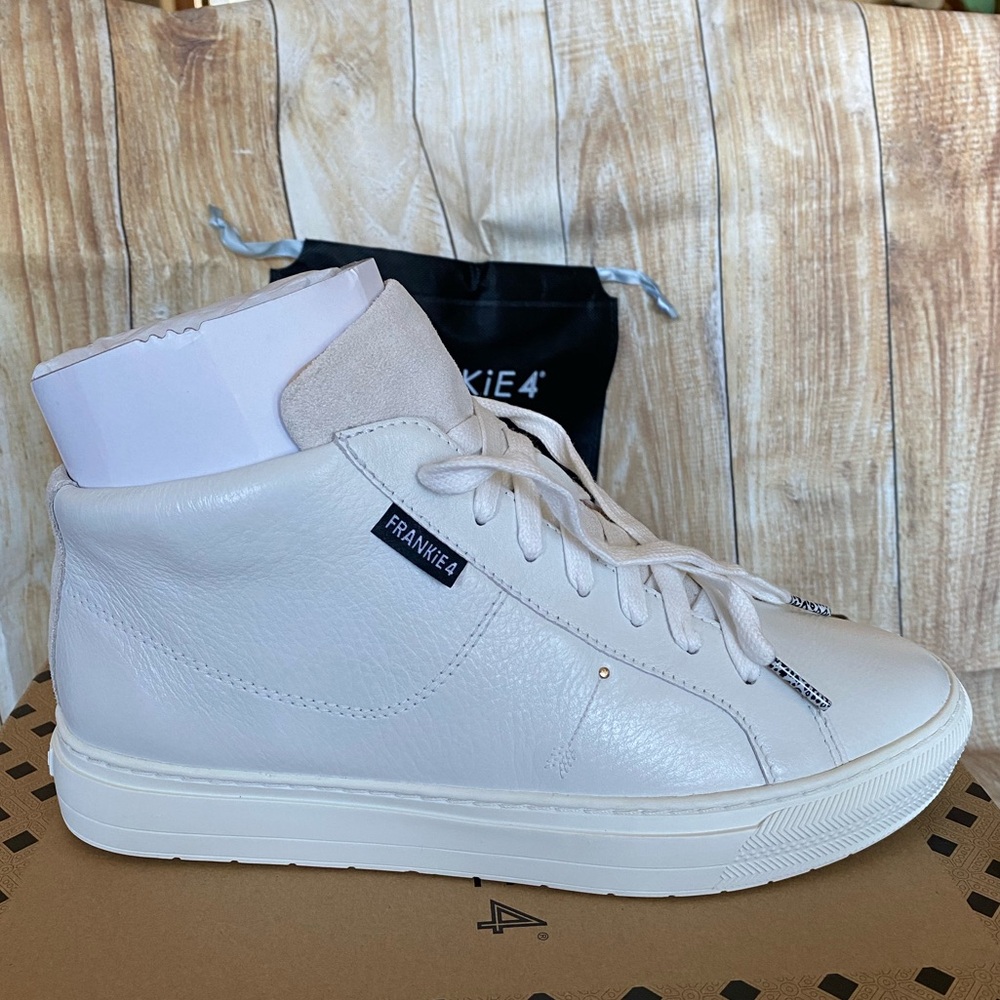 Frankie4 Australia - Mila White Tumbled Sneaker Sz 9